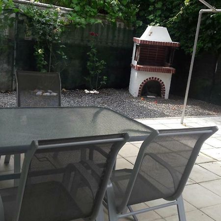 Friends 2 Apartment Peraia  Luaran gambar