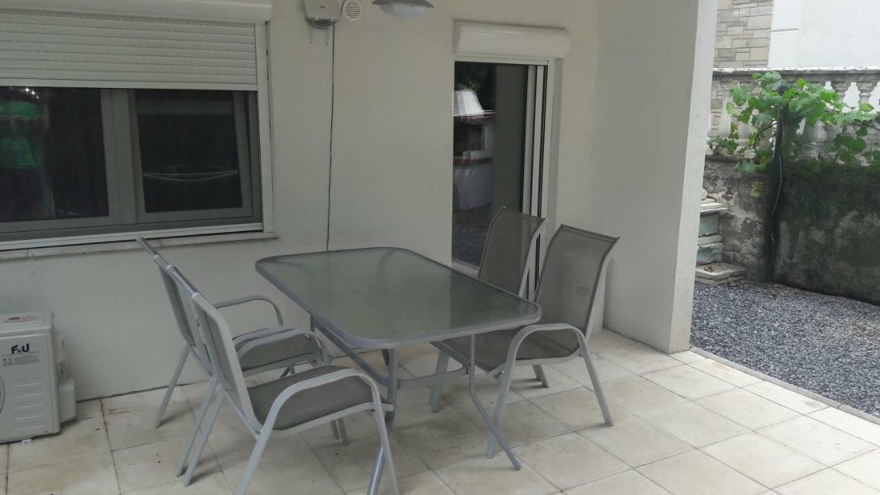 Friends 2 Apartment Peraia  Luaran gambar